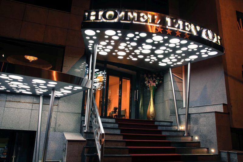 Kosher Hotel Lev Or Bucureşti Eksteriør bilde