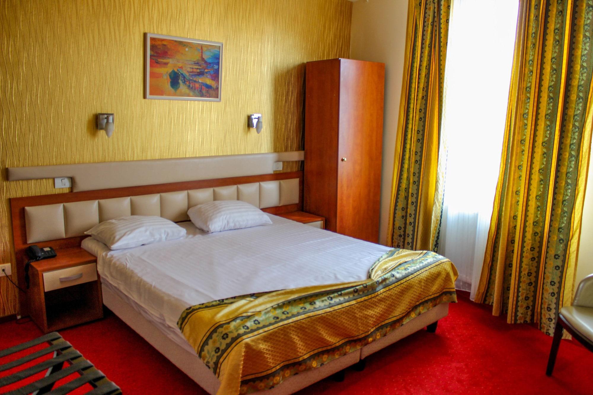 Kosher Hotel Lev Or Bucureşti Eksteriør bilde